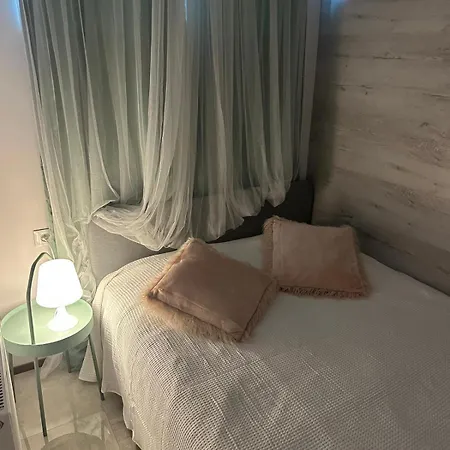 Stylish Apartmens Near Minsk Mazowiecki شقة Choszczowka Stojecka